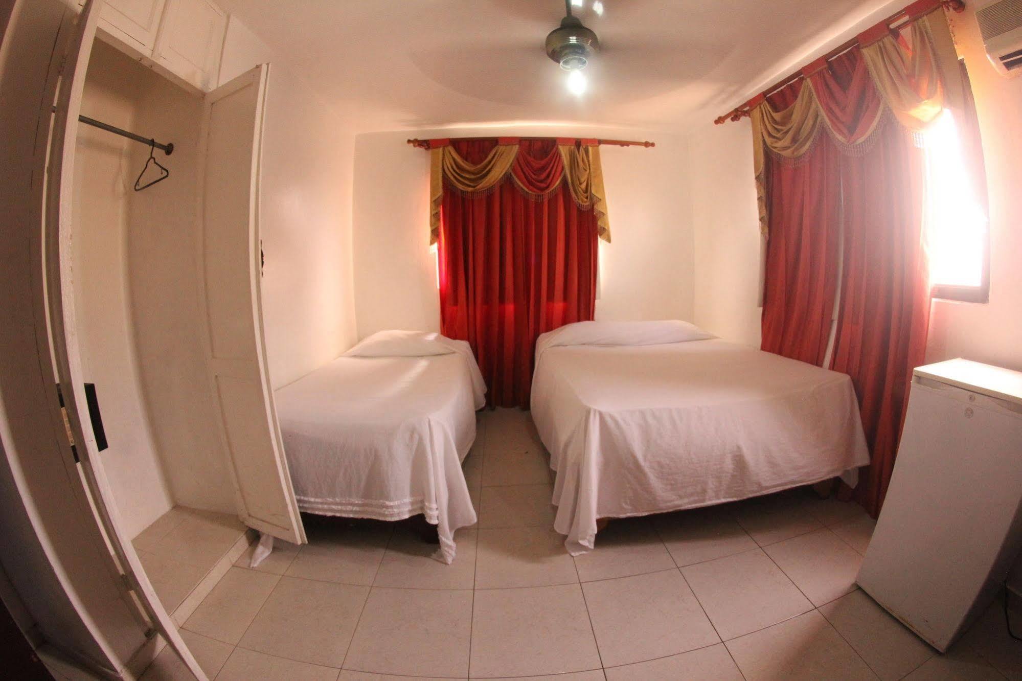 La Residencia Hotel Санто Доминго Екстериор снимка
